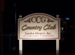 65 Farber Dr, West Babylon, NY 11704