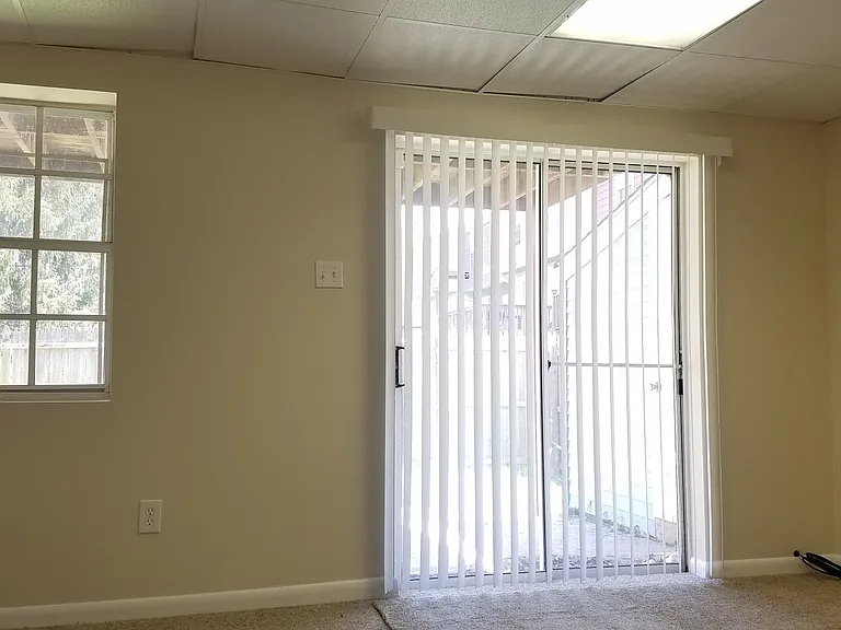 1669 Colonial Way — Photo 26