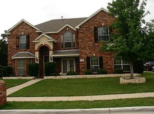 5533 Smokethorn Dr, Fort Worth, TX 76244