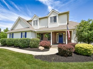 3249 Berwin Dr, Stow, OH 44224
