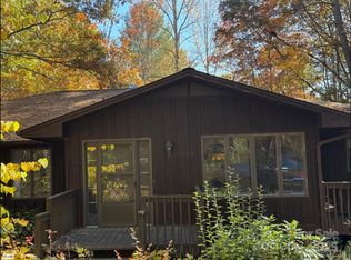 323 Mashburn Branch Rd, Franklin, NC 28734