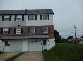 1119 Morefield Rd, Philadelphia, PA 19115