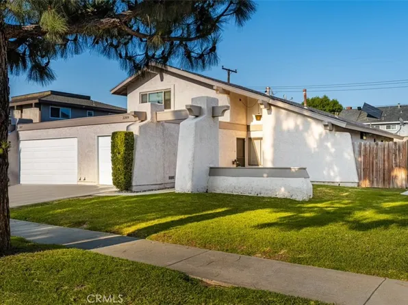 2209 Ponderosa St, Santa Ana, CA 92705