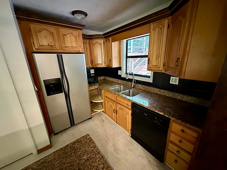 471 Curtis Creek Rd — Photo 16