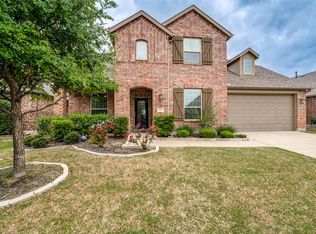 1820 Drover Creek Rd, Aubrey, TX 76227