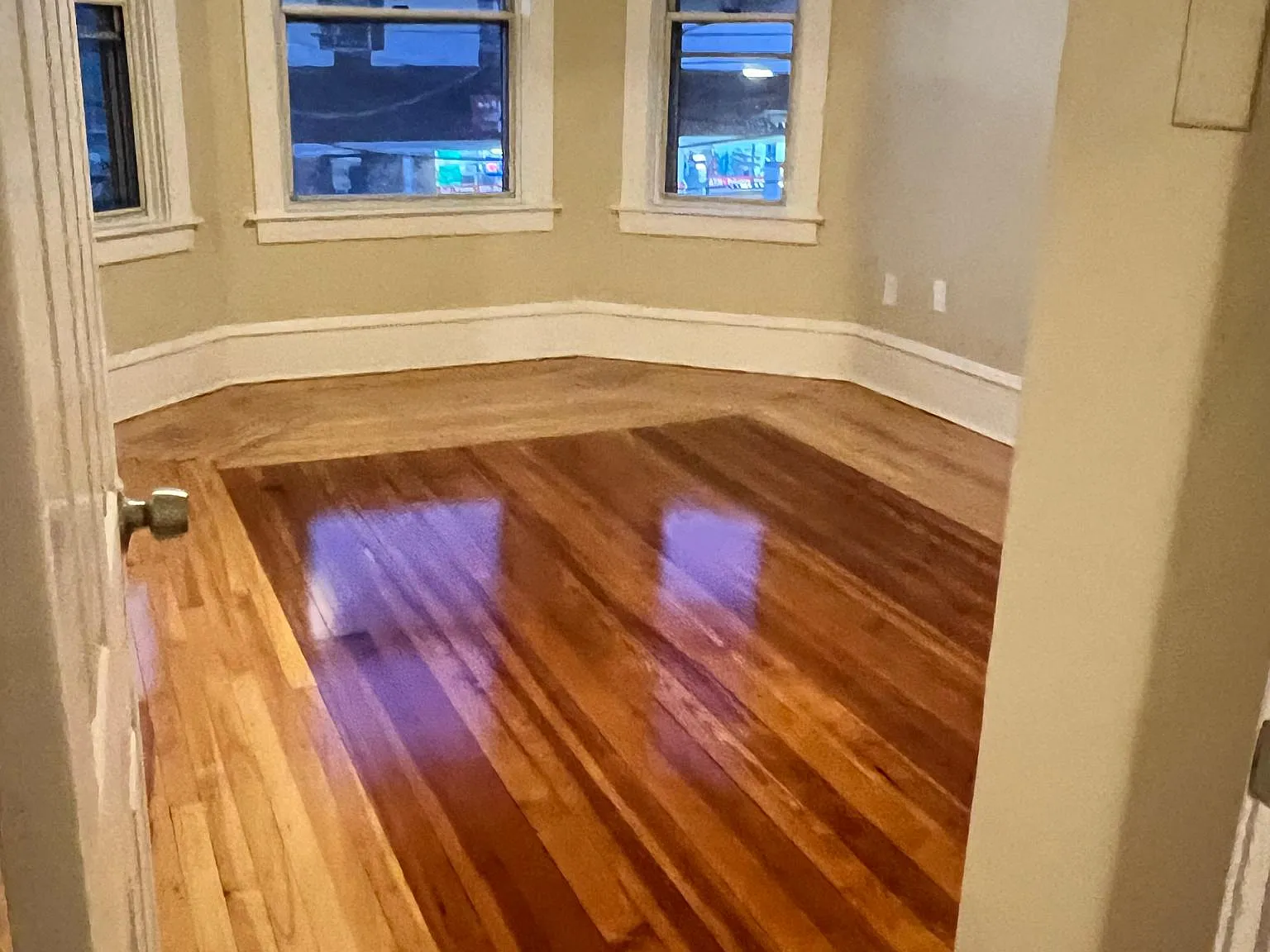 5 bed, 1500 sqft, $3,200 — Photo 3
