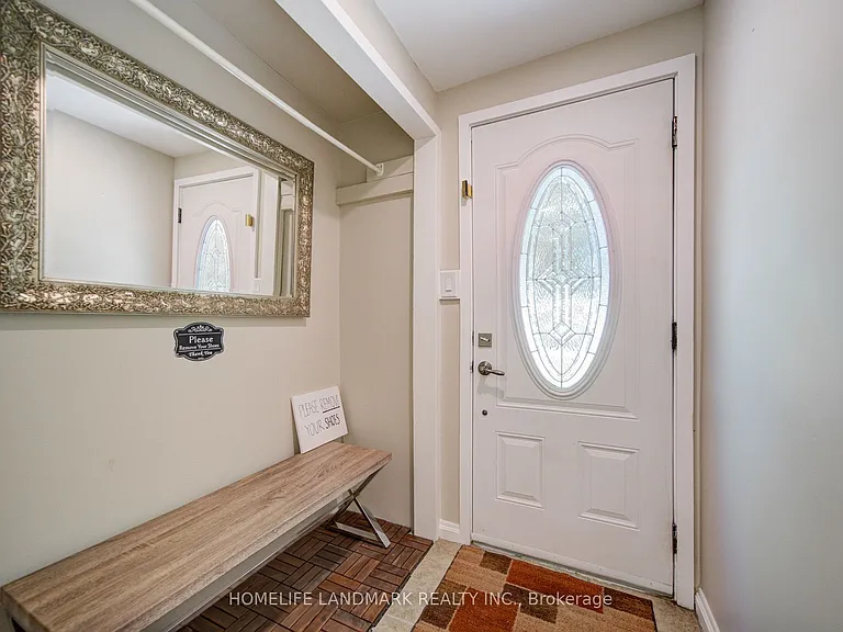 65 Cooks Bay Dr — Photo 3
