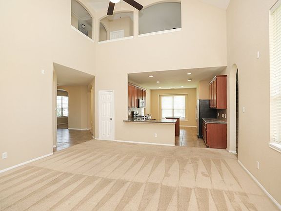 2nd image of 11023 Heartland Grove Dr
