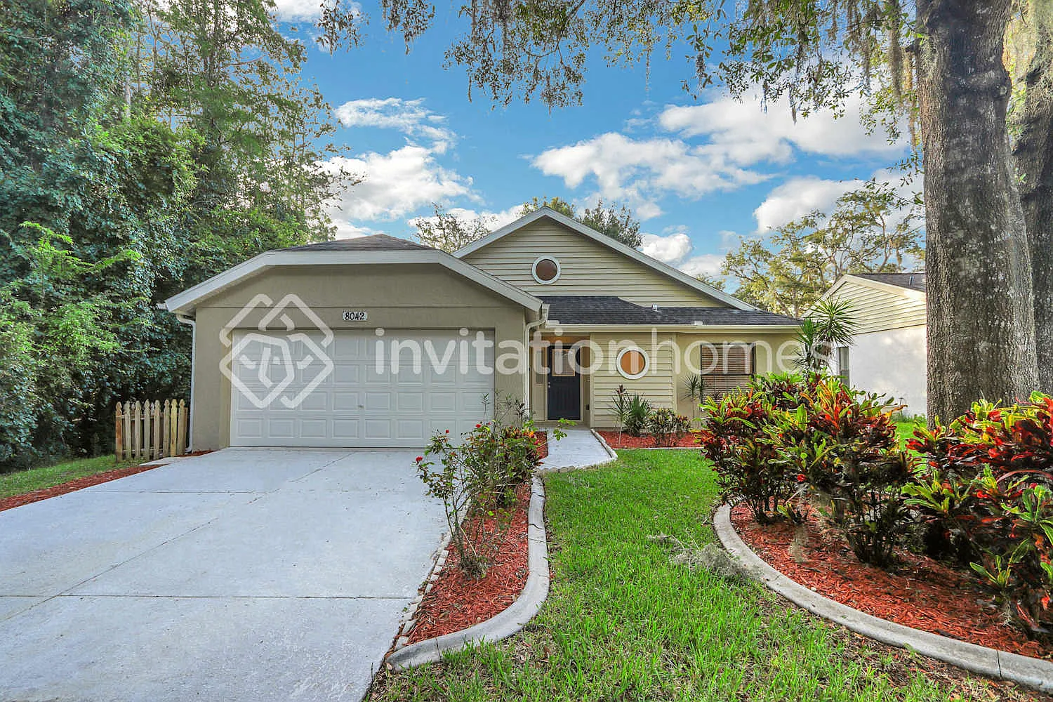 8042 Lansing Dr New Port Richey, FL 34654 — Photo 1