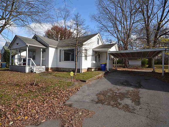 2nd image of 1716 S Sunrise Dr