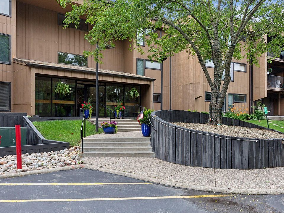 1st image of 705 E Burnsville Pkwy APT 203