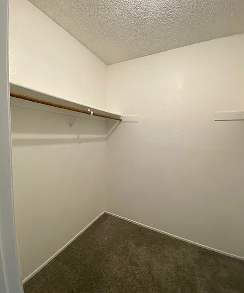 Sierra Woods Apartments — Photo 15