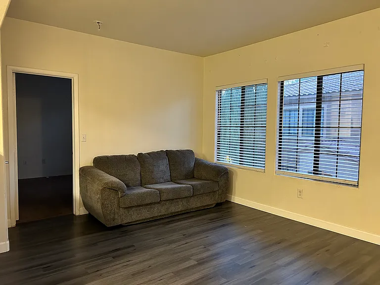 2041 Hussium Hills St — Photo 6