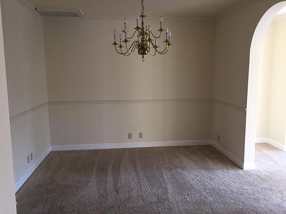5th image of 1216 Constitution Dr