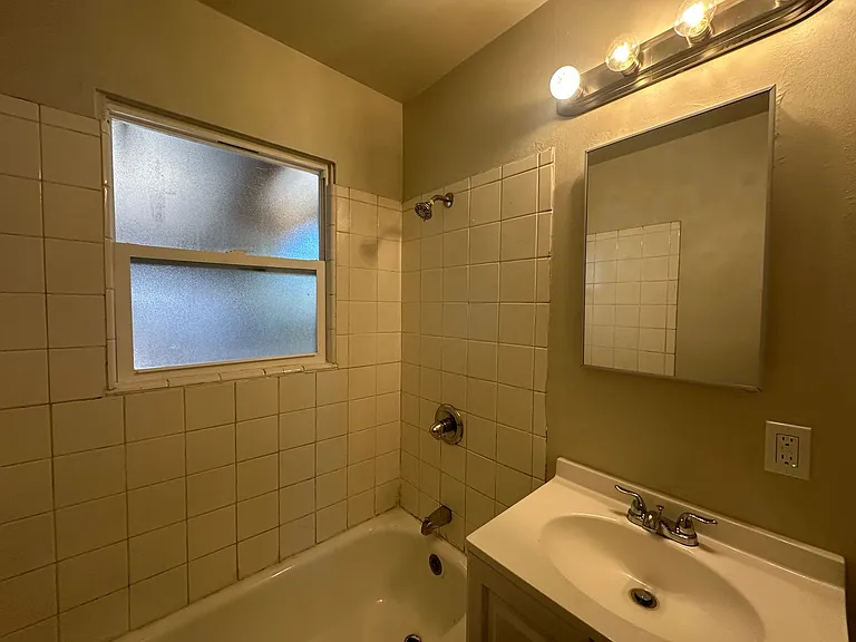 Water/Sewer Paid — Photo 9