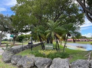 5849 SW 144th Circle Pl, Miami, FL 33183