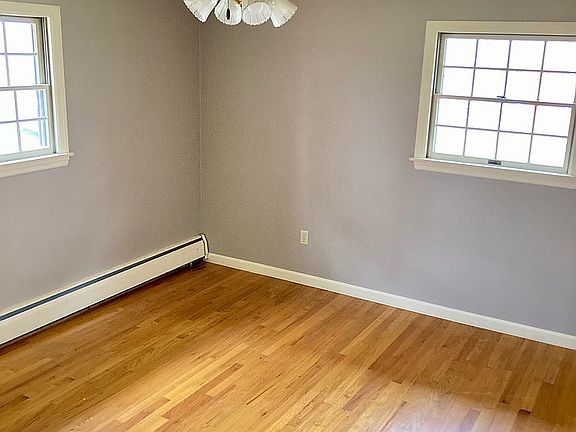 2nd image of 3319 Fawnway Dr