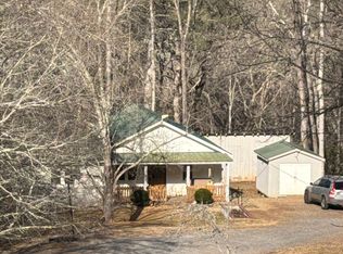 540 Snow Hill Rd, Franklin, NC 28734