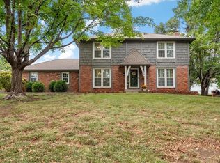 11616 W 99th Ter, Overland Park, KS 66214