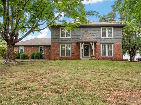 11616 W 99th Ter, Overland Park, KS 66214
