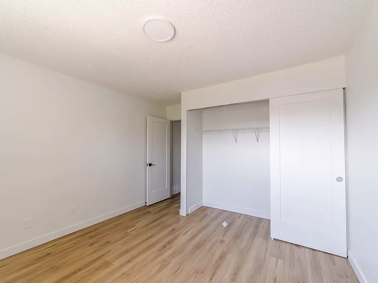 739 Bracewood Dr SW — Photo 63