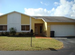 10040 SW 145th Pl, Miami, FL 33186