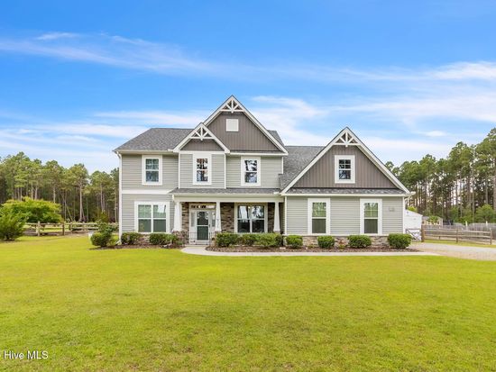 530 N Ridgecrest Street, Pinebluff, NC 28373