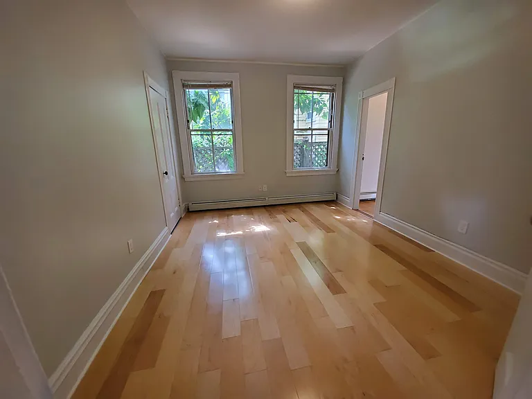 236 Brown St #1 — Photo 4