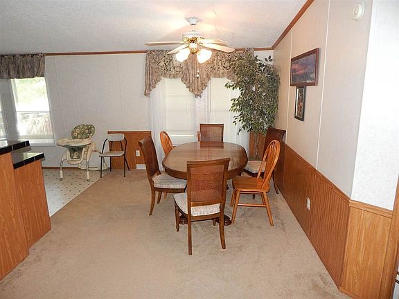 4th image of 35 Westwood Ln