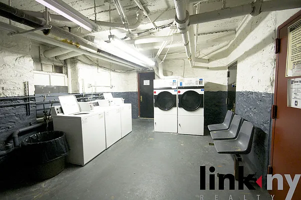 Rented by Link NY Realty | media 26