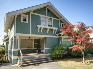 423 N Garden St, Bellingham, WA 98225