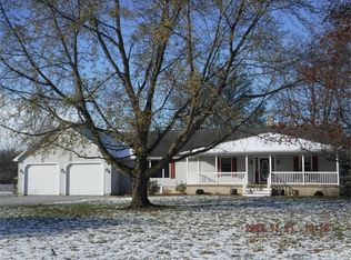 11135 N 1000 W, Nappanee, IN 46550