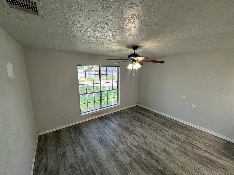 3227 Fern Rock Dr — Photo 13