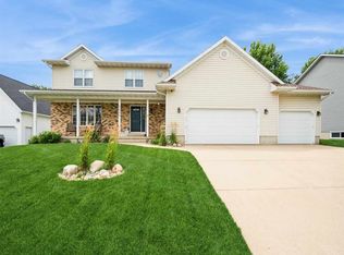 3605 Windemere Way, Marion, IA 52302