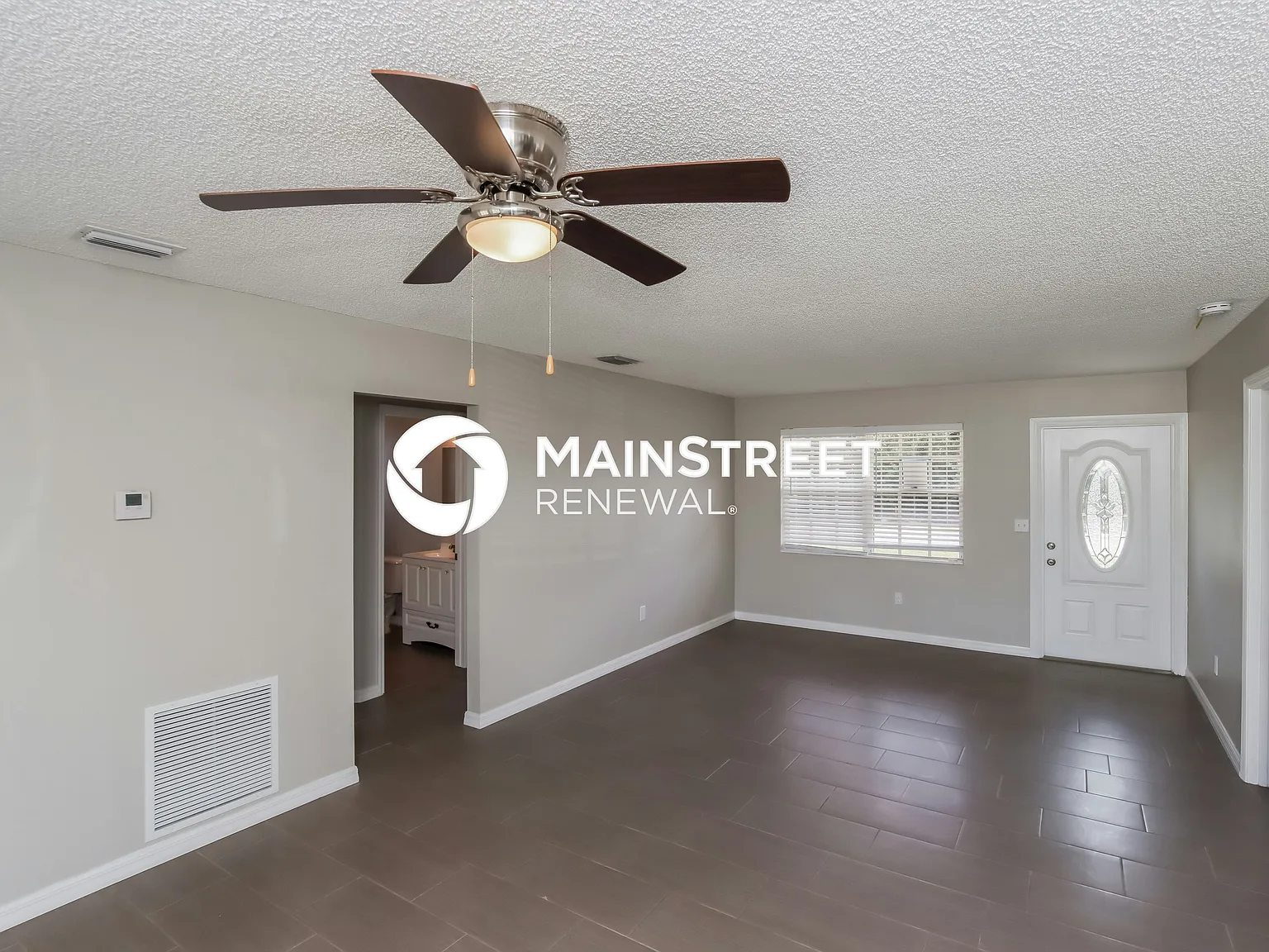 861 Americana Blvd N W — Photo 3
