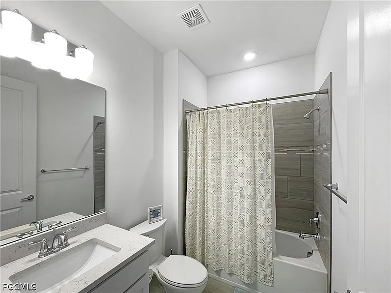 2057 Yellowfin Cir — Photo 14