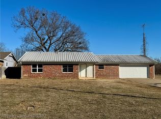 1310 Hickman Bluff Rd, Lavaca, AR 72941