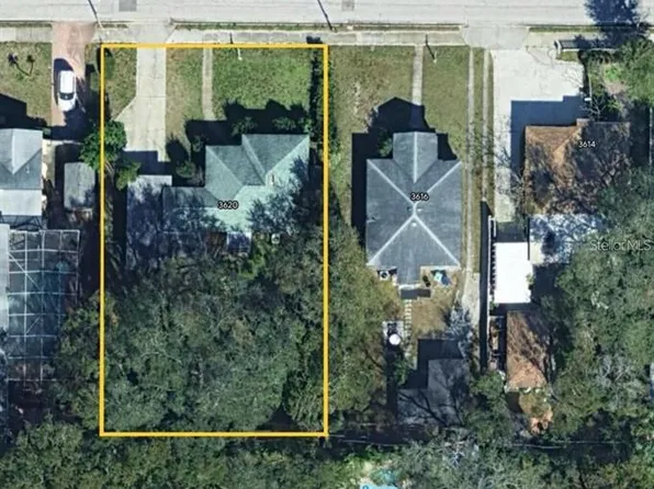 3620 W Azeele St #9, Tampa, FL 33609