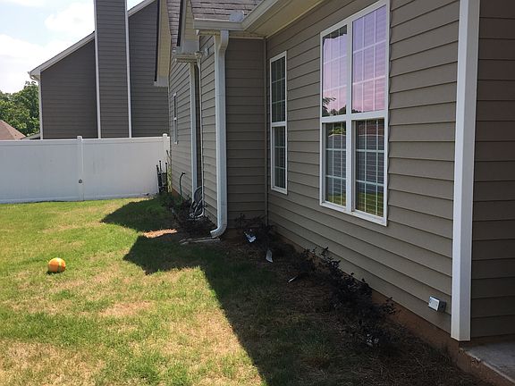 5th image of 94 Village Park Dr