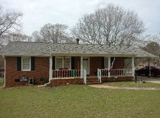 2882 Coachwood Ln, Dalzell, SC 29040