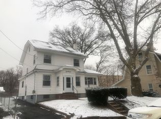 25 Clark St, Hillside, NJ 07205