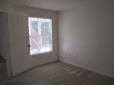 5th image of 1763 4 Mile Cove Blvd APT 627