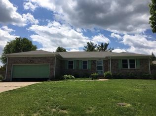 185 Brunswick Cir, Paducah, KY 42001