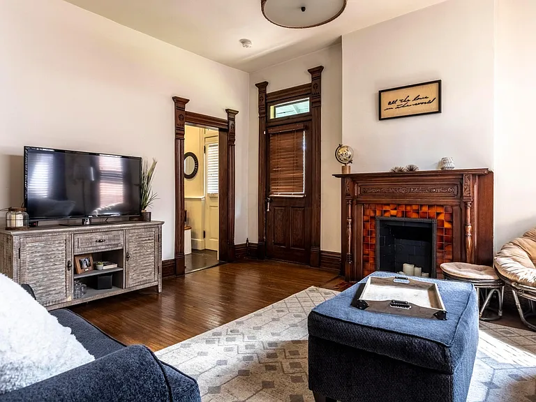 748 Neil Ave — Photo 4