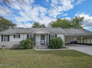 608 Grant St, Alcoa, TN 37701