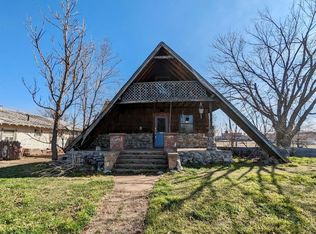 301 N 8th St, Clinton, OK 73601
