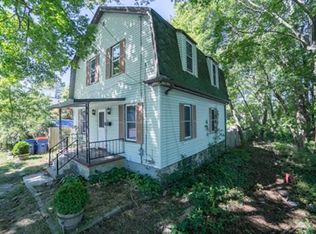 26 Wilding St, Fairhaven, MA 02719