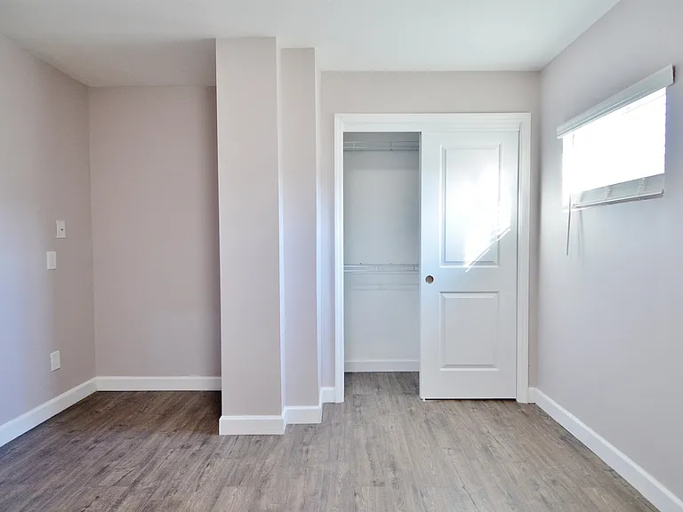 513 Avenue A #1 — Photo 8
