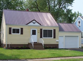 21 Lepeirs Dr, Tonawanda, NY 14150