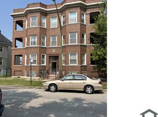 138 W 70th St #1E, Chicago, IL 60621